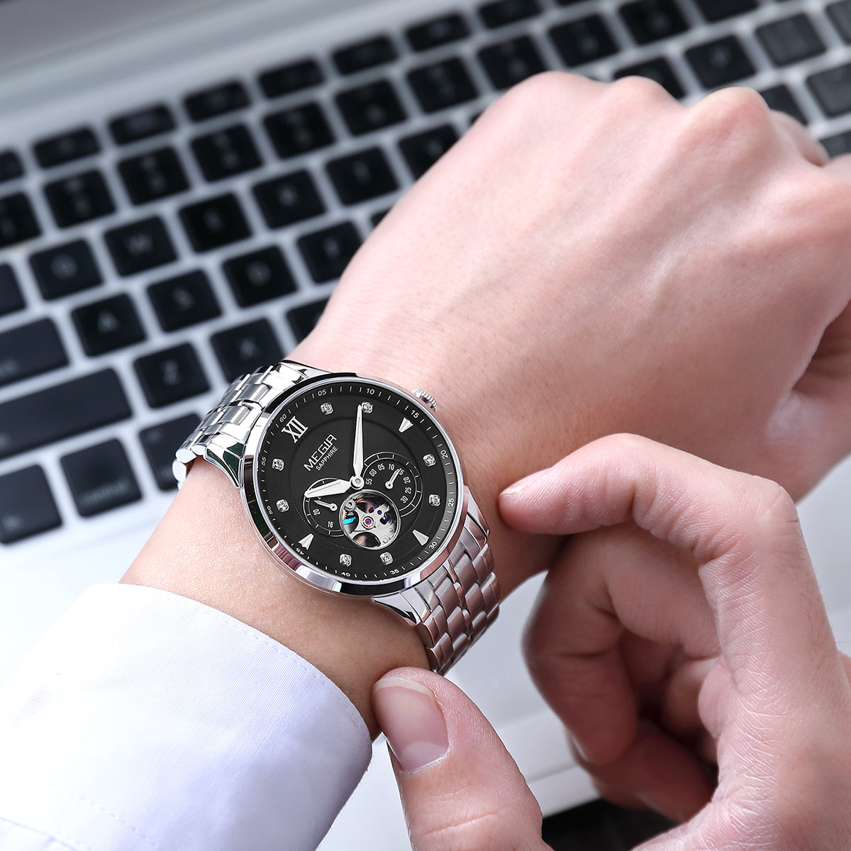 MEGIR | Montre Homme Automatique | Acier & Saphir | Étanche 50M